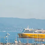 Готель Mercure Аяччо