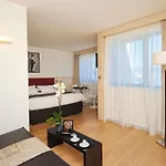 Mercure Готель