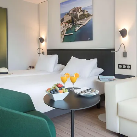 Mercure Hotel 4*