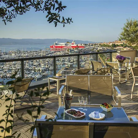 Mercure 4*
