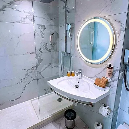 Mercure 4*